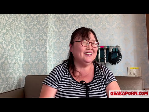❤️ Ama japoniar lodiak bere titi erraldoiak erakusten ditu eta sexu jostailu batekin gozatzen du. 51 urteko ama asiar batek bere sexu-esperientziaz hitz egiten du. Yukiko 1 OSAKAPORN milf gantz ❤️ Errusiar porno pornoan eu.tusar.top ❌️