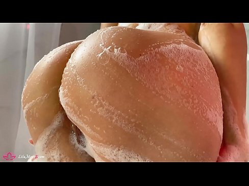 ❤️ Brunette pussy bibragailuarekin masturbatzen du dutxan orgasmo bizia lortzeko ❤️ Errusiar porno pornoan eu.tusar.top ❌️
